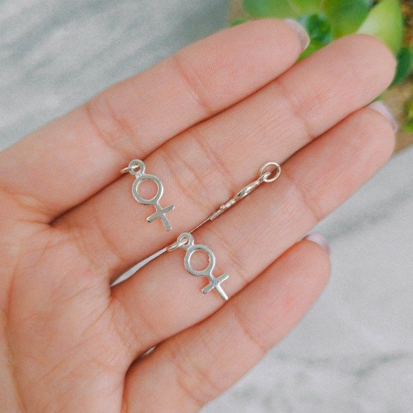 D-NAC.SU #3-16E SÍMBOLO FEMENINO