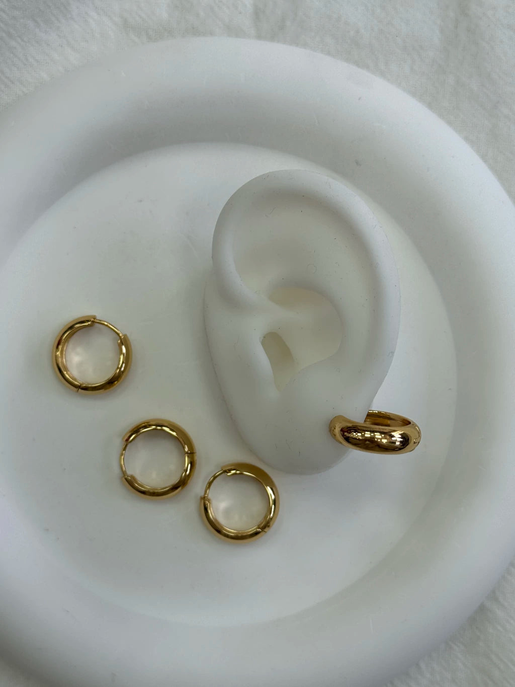 416 B3 argollitas acero dorado x12