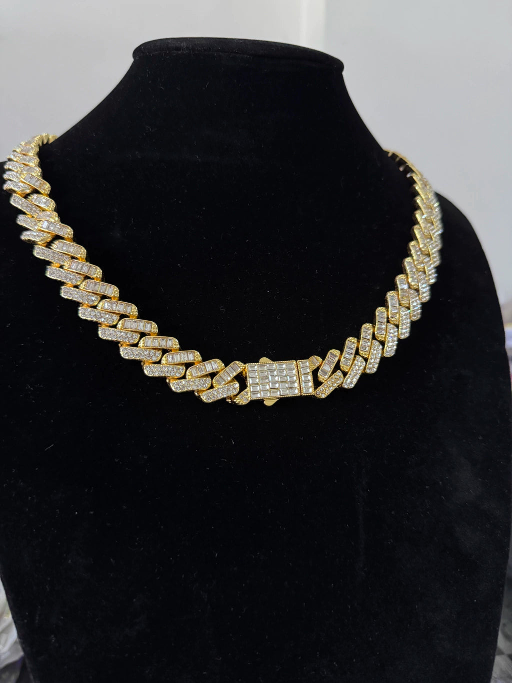 -00017 collar cubana 1.5cm 60cm