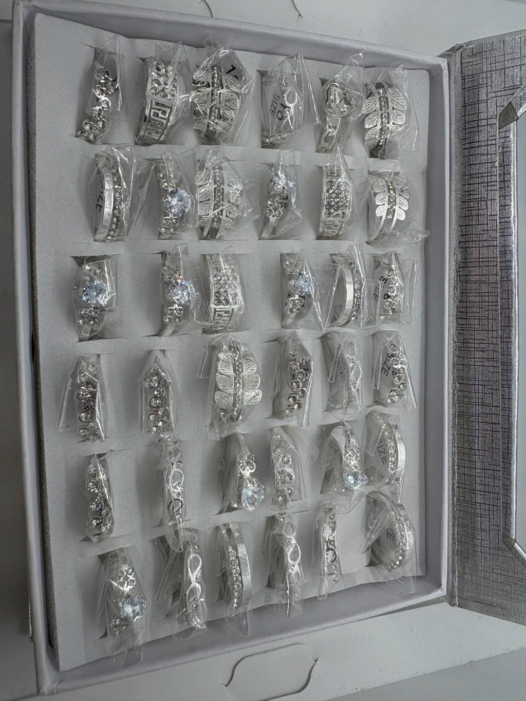 Anillos de acero blanco con strass 727-C