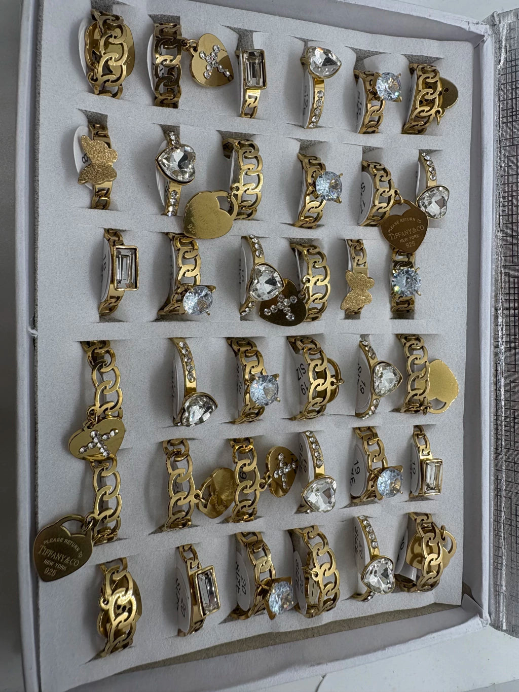 Anillos de acero dorado con strass 735-B