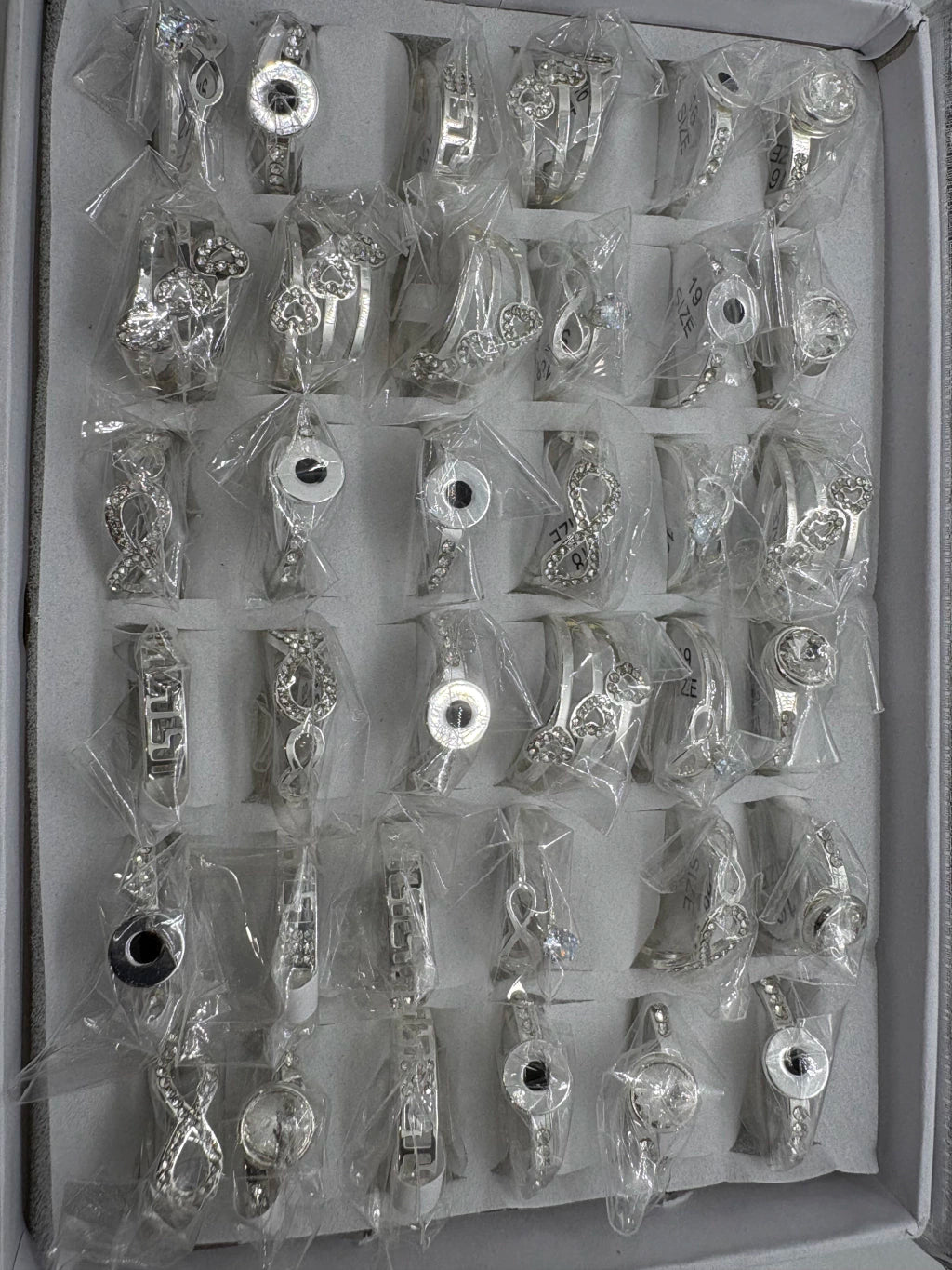 Anillos de acero blanco con strass 707-C
