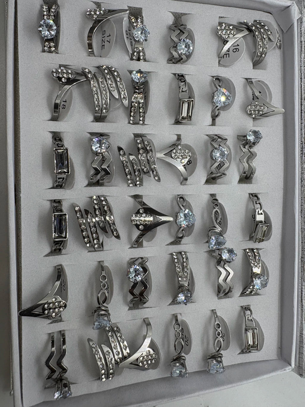 Anillos de acero con strass 723-A