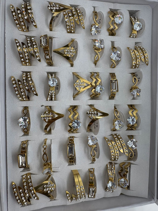 Anillos de acero dorado con strass 723-B
