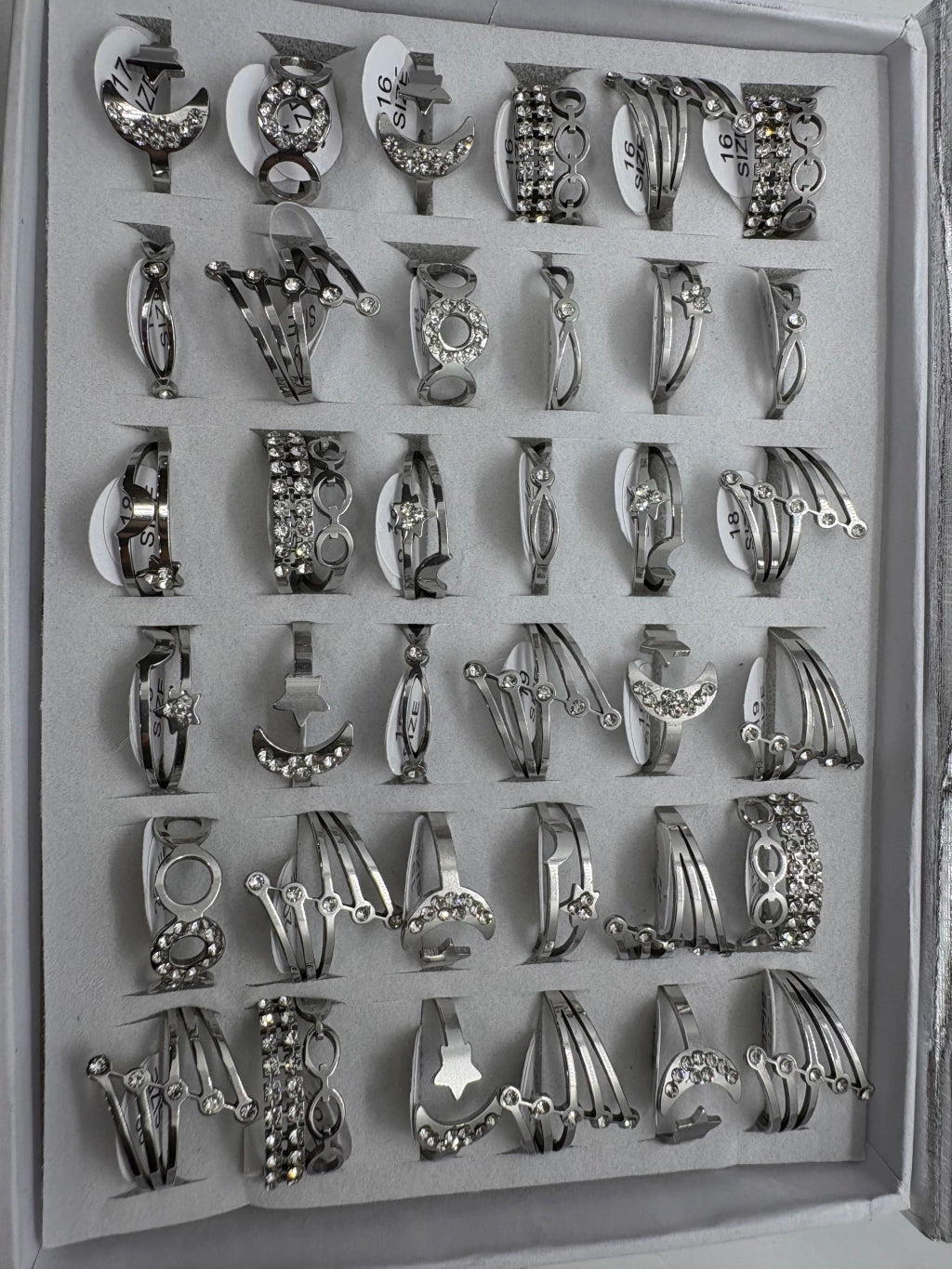 Anillos de acero con strass 743-A