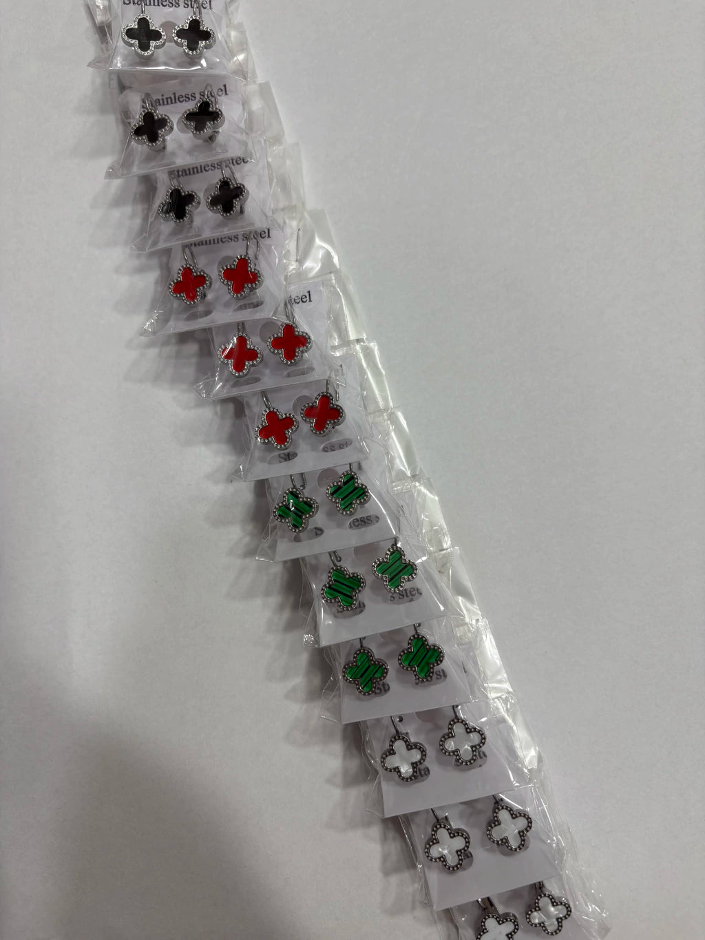 Aritos de trébol de acero x12