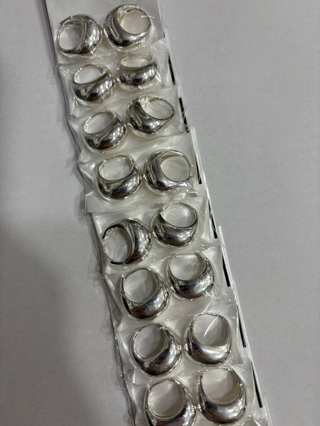 Aritos de acero blanco x12 654-C
