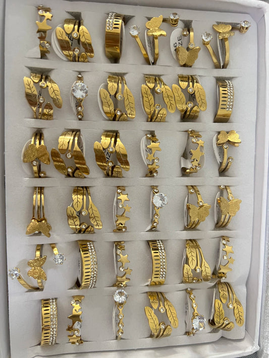 724B anillos de acero dorado con strass