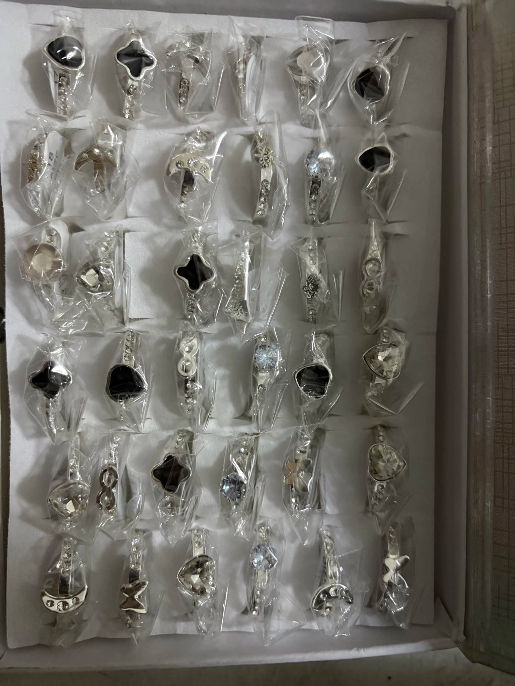 749C anillos de acero blanco con strass