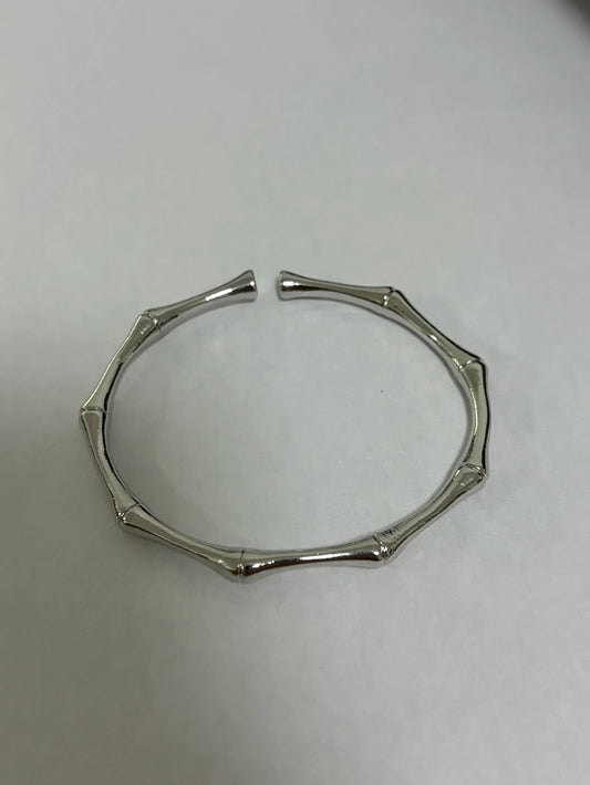 Pulsera de acero