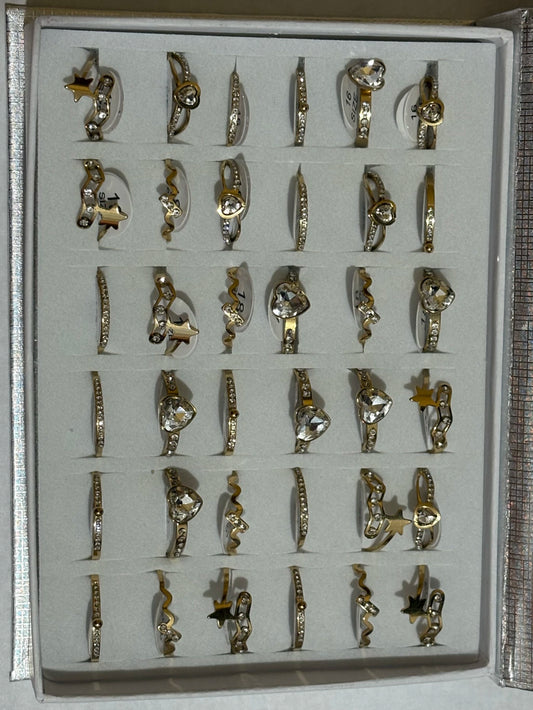 867B anillos de acero dorado con strass