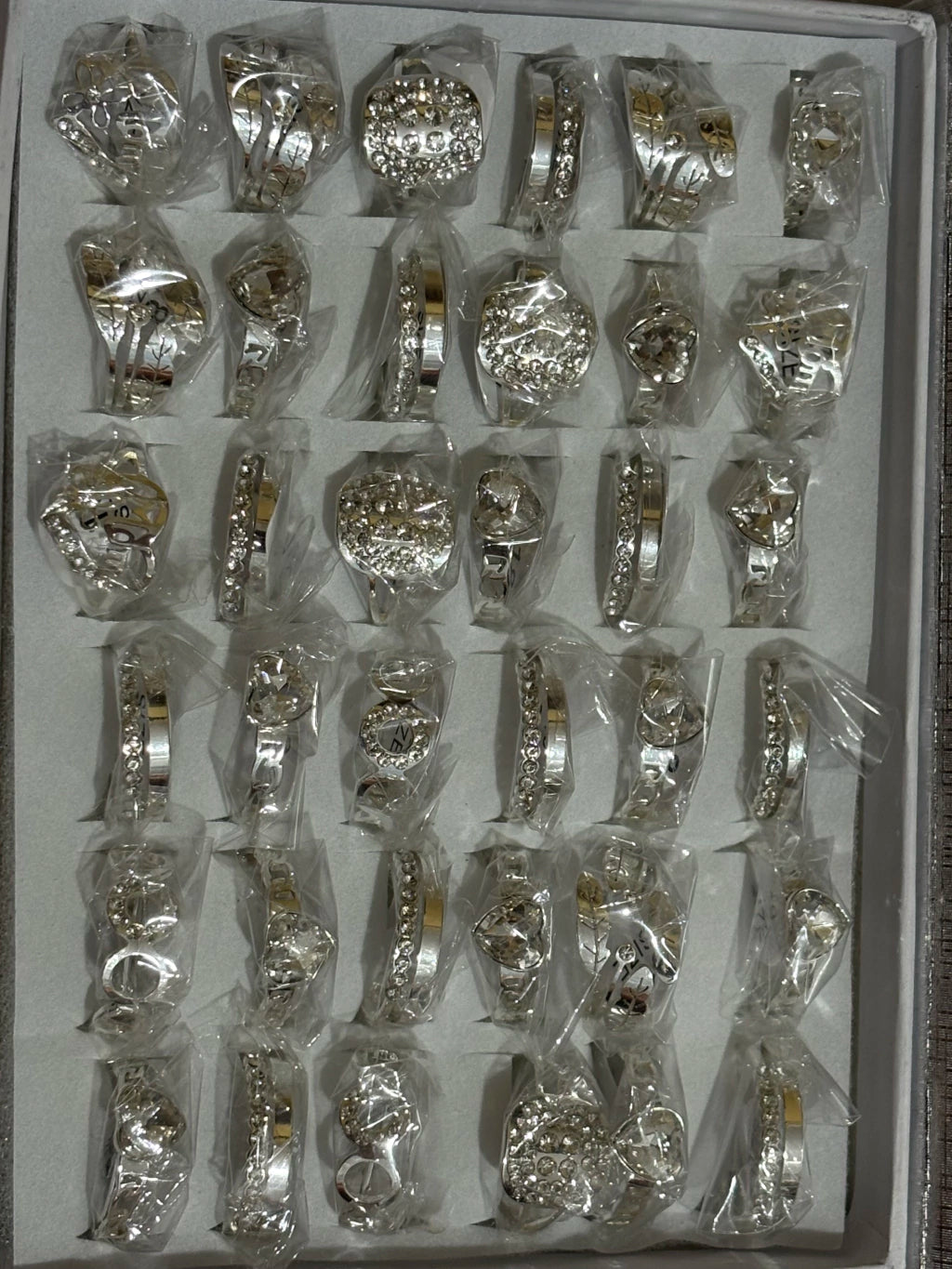 716C anillos de acero blanco con strass