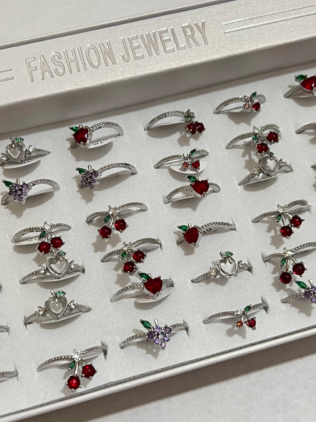 30001A anillos en plateado de cereza