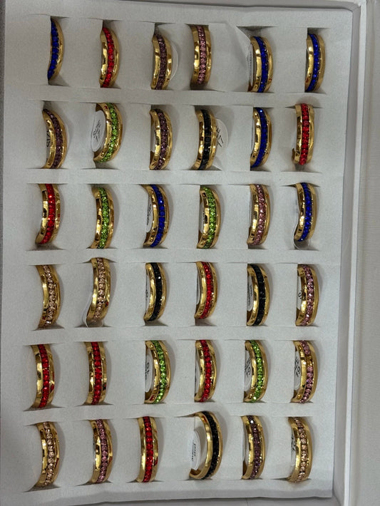 30156-1 Anillos de acero dorado con strass