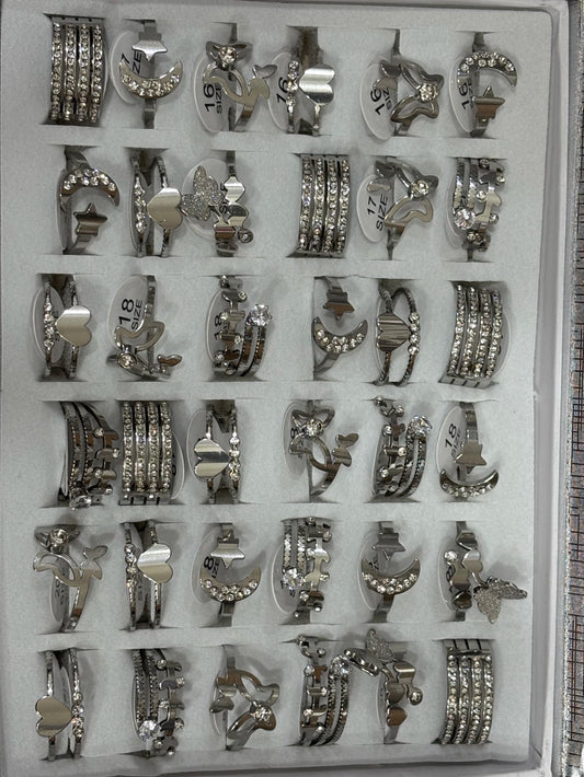 722-A Anillos de acero plateado con strass