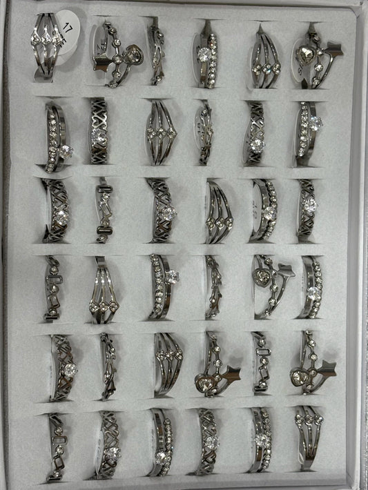863-A Anillos de acero plateado con strass