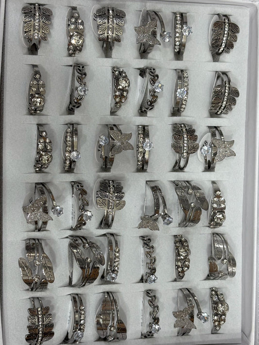 865-A Anillos de acero plateado con strass