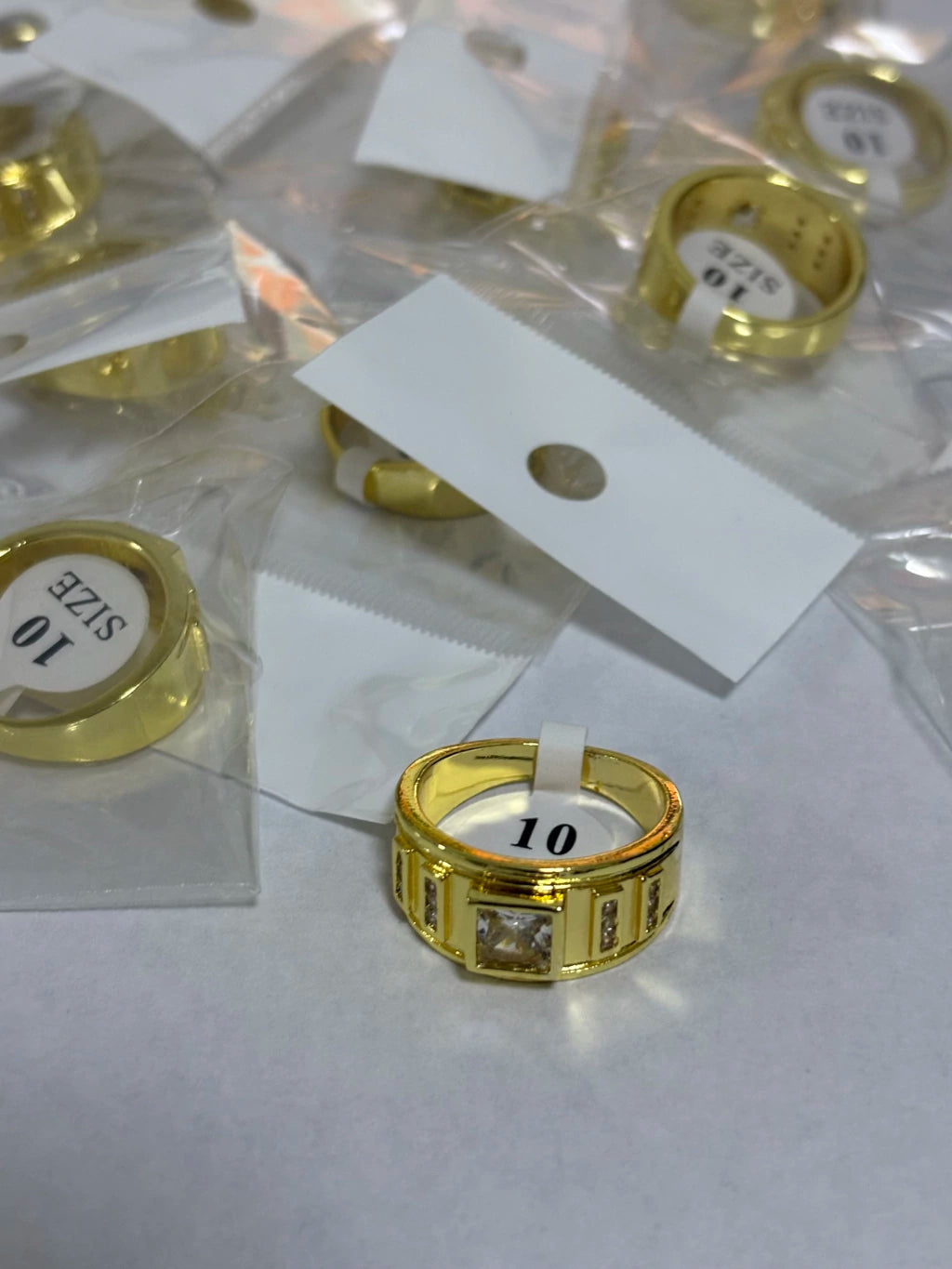 26-Anillos de acero dorado (7-13size)