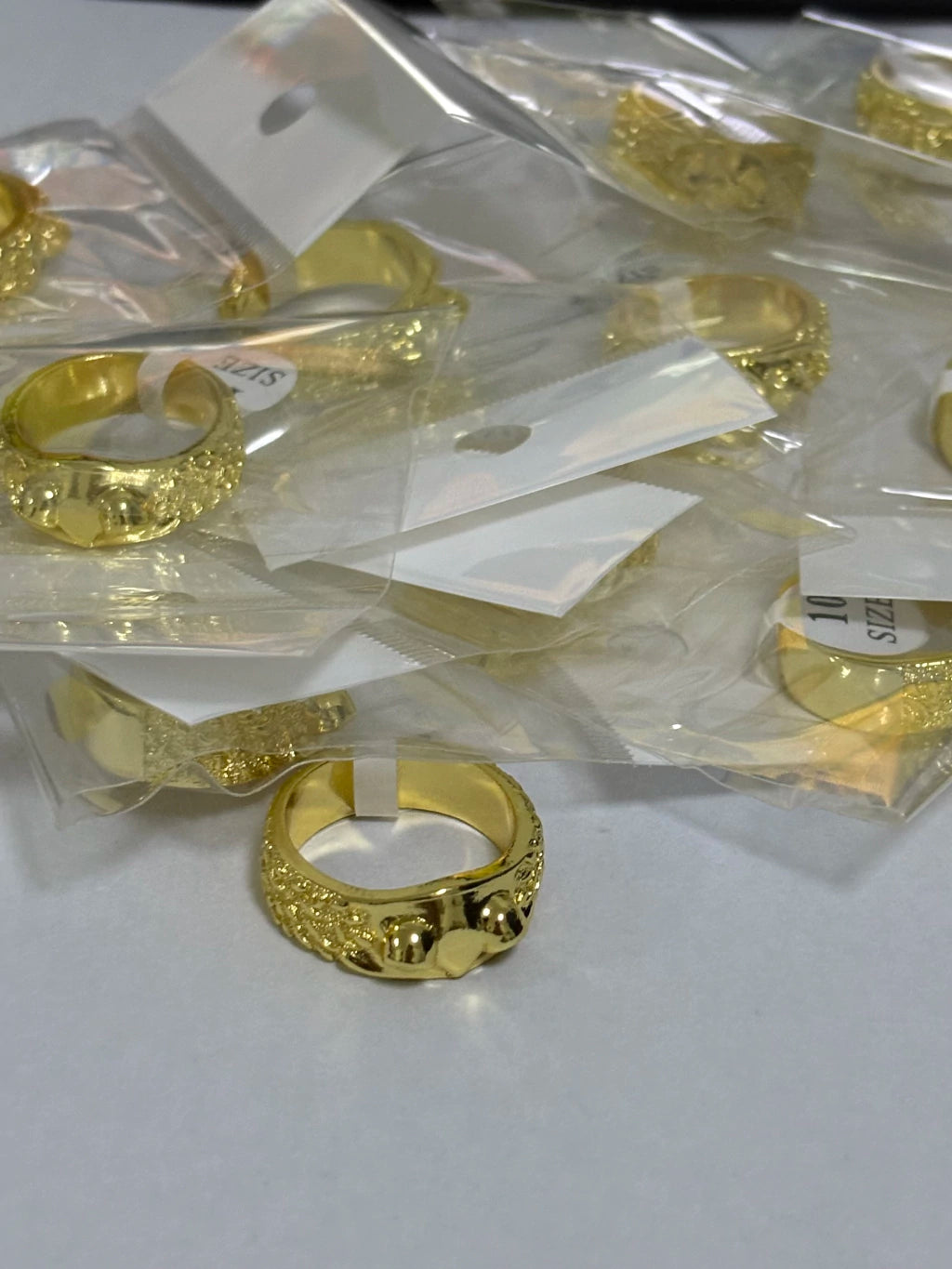 10-Anillos de acero dorado (7-13size)