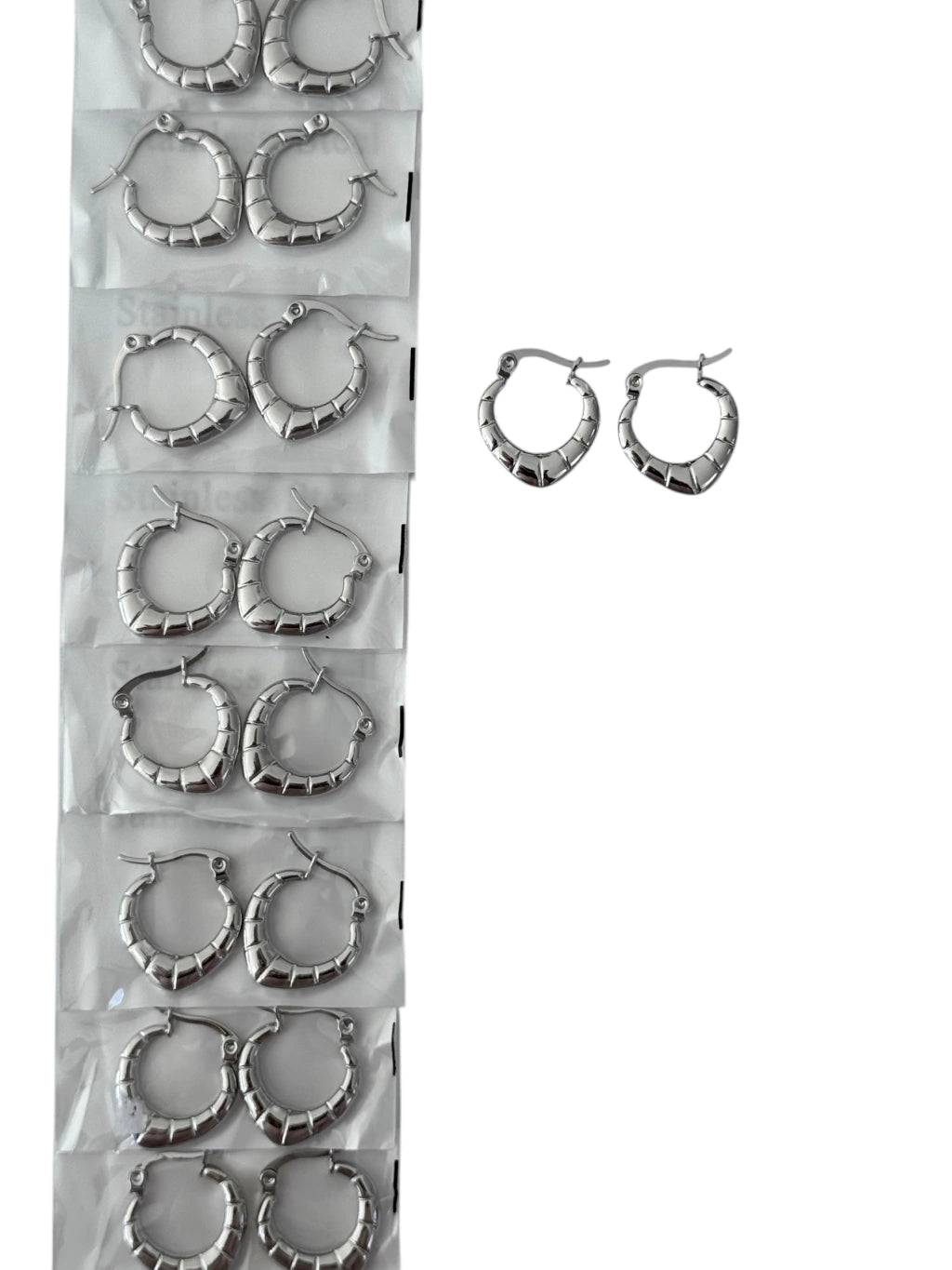 139A16 aros de acero plateado