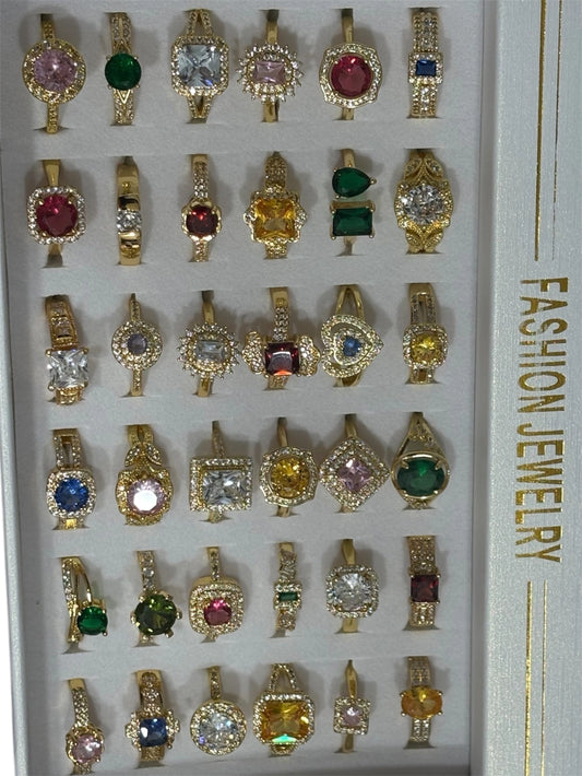 Anillos de acero dorado con strass